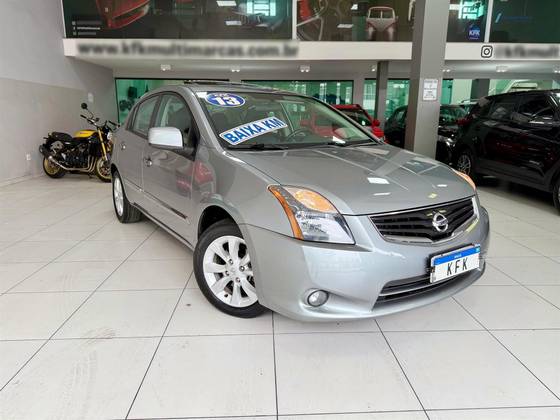NISSAN SENTRA 2.0 SL 16V FLEX 4P AUTOMÁTICO NISSAN SENTRA 2.0 SL 16V FLEX 4P AUTOMÁTICO